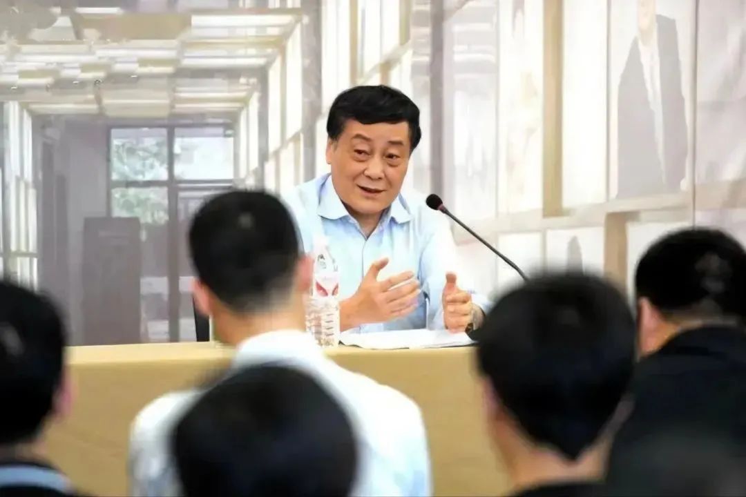 春风化雨、浙商楷模——追忆宗庆后先生与浙商大的不解之缘